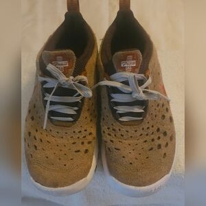 Nike Free Run Trail Sneakers Dark Driftwood sz 9 in excellent used condition